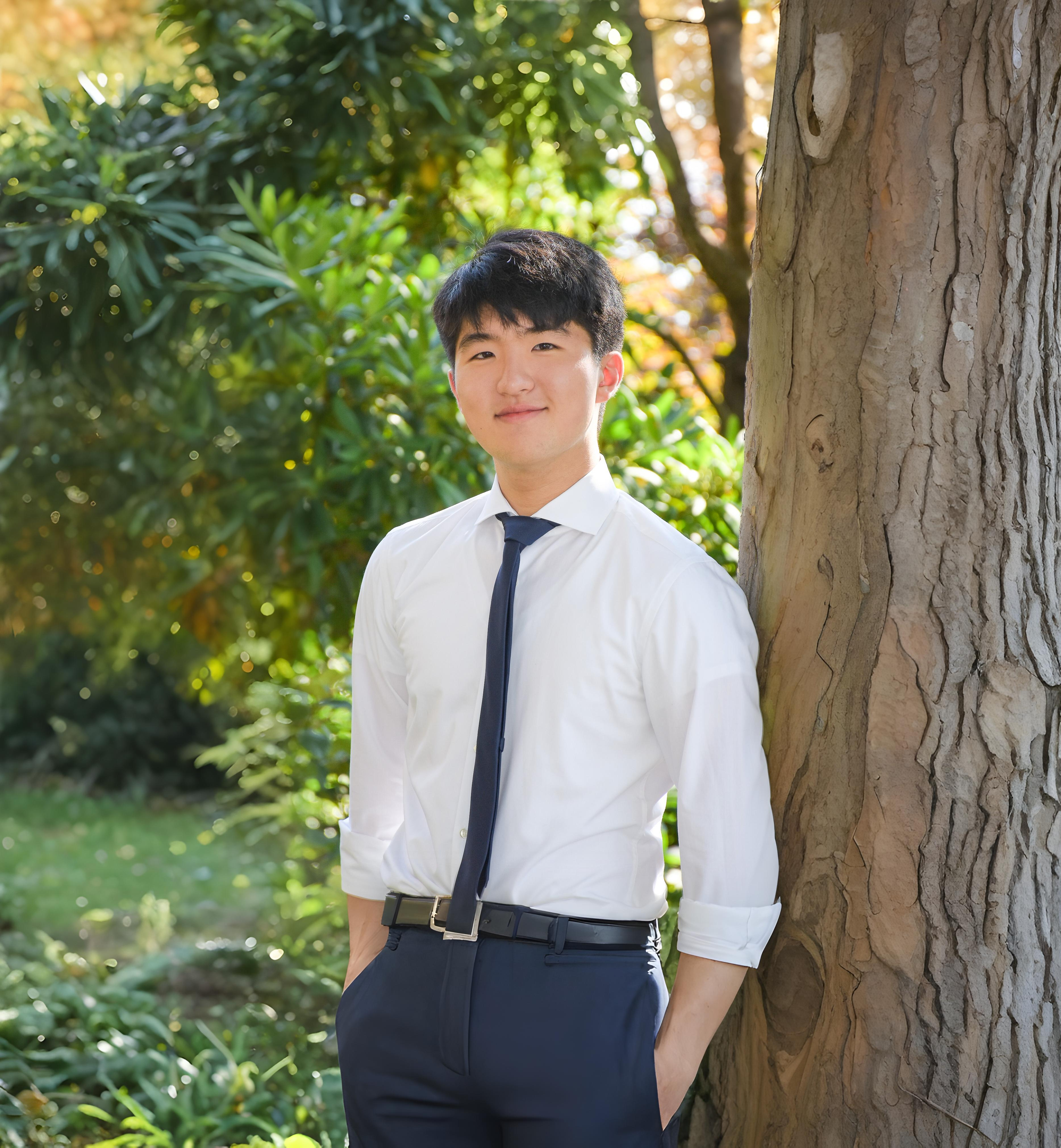 Jaymin Ding Headshot
